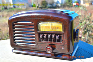 SOLD! - Feb 19, 2016 - ART DECO 1940 AIRLINE Model 04BR-513 AM Brown Swirly Marbled Bakelite Tube Radio Totally Restored! - [product_type} - Airline - Retro Radio Farm