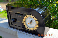 画像をギャラリービューアに読み込む, SOLD! - June 4, 2015 - CASABLANCA Black Golden Age Art Deco 1948 Continental Model 1600 AM Tube Clock Radio Totally Restored! - [product_type} - Continental - Retro Radio Farm