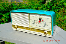 Charger l&#39;image dans la galerie, SOLD! - Aug 5, 2015 - Aqua and White Retro Jetsons 1956 RCA Victor 9-C-7LE Tube AM Clock Radio Totally Restored! - [product_type} - RCA Victor - Retro Radio Farm