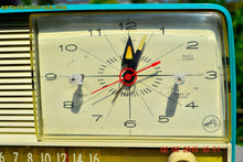 画像をギャラリービューアに読み込む, SOLD! - Aug 5, 2015 - Aqua and White Retro Jetsons 1956 RCA Victor 9-C-7LE Tube AM Clock Radio Totally Restored! - [product_type} - RCA Victor - Retro Radio Farm