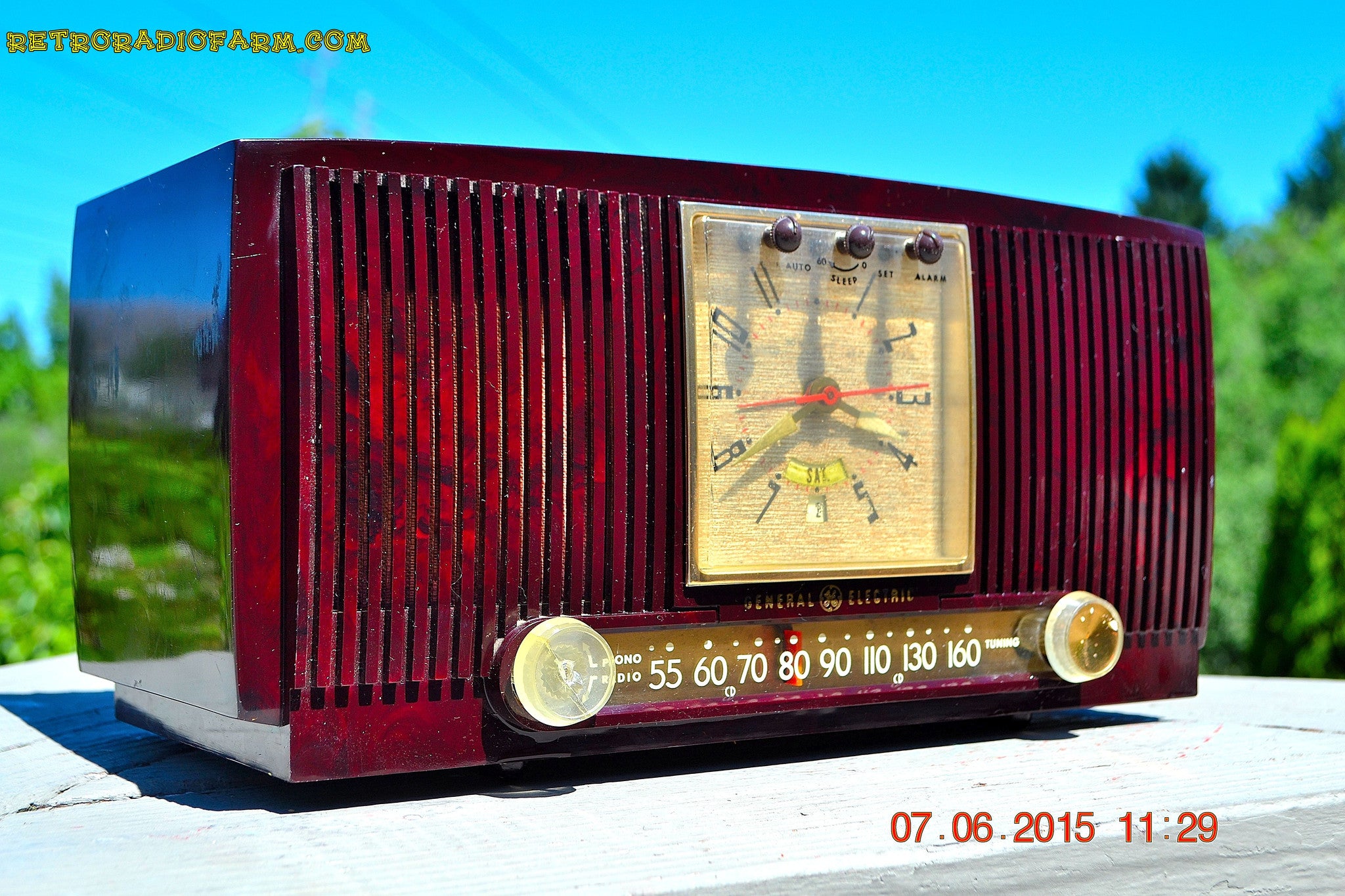 SOLD! - July 28, 2015 - BLUETOOTH MP3 READY Elegant Burgundy 1955 General Electric Model 543 Retro AM Clock Radio Works! - [product_type} - General Electric - Retro Radio Farm