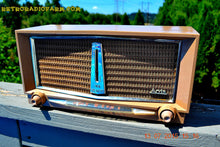 Load image into Gallery viewer, SOLD! - June 16, 2016 - SANDLEWOOD Mid Century Retro Jetsons 1959 Arvin Model 956T Tube AM Radio Works! - [product_type} - Arvin - Retro Radio Farm