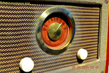 画像をギャラリービューアに読み込む, SOLD! - Aug 14, 2015 - BLUETOOTH MP3 READY - Cool Jazz Portable Retro 1951 Airline Model 25-GHM Tube AM Radio Works! - [product_type} - Airline - Retro Radio Farm