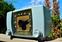 Load image into Gallery viewer, SOLD! - July 23, 2015 - BLUETOOTH MP3 READY -  Slate Grey Retro Mid Century Deco Vintage 1951 Zenith H615 AM Tube Radio Sounds Great! - [product_type} - Zenith - Retro Radio Farm