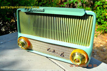 画像をギャラリービューアに読み込む, SOLD! - Mar 23, 2016 - PISTACHIO GREEN Mid Century Retro Jetsons 1955 Motorola Model A4G Custom 6 Tube AM Radio Rare! - [product_type} - Motorola - Retro Radio Farm