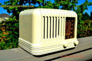 SOLD! - Nov 24, 2015 - BEAUTIFUL Art Deco Golden Age 1940 Westinghouse WR-176 Bakelite AM Tube Radio Works! - [product_type} - Westinghouse - Retro Radio Farm