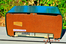 Charger l&#39;image dans la galerie, SOLD! - Dec 28, 2015 - GARDEN HOME GREEN Retro Jetsons Vintage 1955 Silvertone Model 2014 AM Tube Radio Totally Restored! - [product_type} - Silvertone - Retro Radio Farm