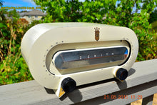 Load image into Gallery viewer, SOLD! - Aug 24, 2015 - CASA BLANCO White Retro Jetsons Vintage 1950 Zenith Consol-Tone Racetrack Model H511W AM Tube Radio WORKS! - [product_type} - Zenith - Retro Radio Farm