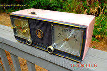 画像をギャラリービューアに読み込む, SOLD! - Dec 16, 2015 - BETTY BOOP Pink and Black Mid Century Retro Jetsons Vintage 1954 Zenith C624 AM Tube Radio Works! - [product_type} - Zenith - Retro Radio Farm