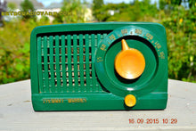 Charger l&#39;image dans la galerie, SOLD! - Feb 16, 2016 - KELLY GREEN Art Deco Rare Retro Green 1952 Stewart Warner 9160H Tube AM Radio Totally Restored! - [product_type} - Stewart Warner - Retro Radio Farm