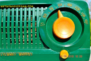 SOLD! - Feb 16, 2016 - KELLY GREEN Art Deco Rare Retro Green 1952 Stewart Warner 9160H Tube AM Radio Totally Restored! - [product_type} - Stewart Warner - Retro Radio Farm