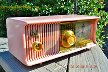 画像をギャラリービューアに読み込む, SOLD! - Oct 28, 2016 - PRINCESS PINK Retro Jetsons 1957 Motorola 57CC Tube AM Clock Radio Totally Restored! - [product_type} - Motorola - Retro Radio Farm