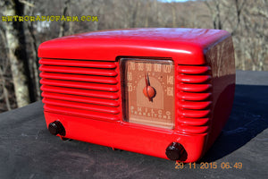 SOLD! - Jan 8, 2016 - LIPSTICK RED Vintage Deco Retro 1948 Philco Transitone 48-200 AM Bakelite Tube Radio Works! Wow! - [product_type} - Philco - Retro Radio Farm