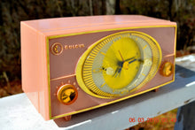 Charger l&#39;image dans la galerie, SOLD! - Oct 22, 2016 - PINK CYCLOPIC Vintage Mid Century Retro Jetsons 1957 Bulova Model 140 Tube AM Clock Radio WORKS! - [product_type} - Bulova - Retro Radio Farm