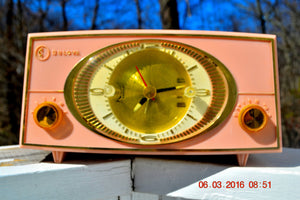 SOLD! - Oct 22, 2016 - PINK CYCLOPIC Vintage Mid Century Retro Jetsons 1957 Bulova Model 140 Tube AM Clock Radio WORKS! - [product_type} - Bulova - Retro Radio Farm