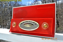 Charger l&#39;image dans la galerie, SOLD! - Jan. 10, 2018 - RED AND WHITE Retro Jetsons Vintage 1957 RCA Victor Model 1-X-3B AM Tube Radio Stunning! - [product_type} - RCA Victor - Retro Radio Farm