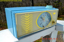 Charger l&#39;image dans la galerie, SOLD - Apr 10, 2016 - WEDGEWOOD BLUE Retro Jetsons Vintage 1965 Arvin Model 53R05 AM Tube Clock Radio Works Great Looks Great! - [product_type} - Arvin - Retro Radio Farm
