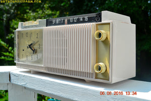 SOLD! - Apr 15, 2017 - BLUETOOTH MP3 READY - Paper White Retro Jetsons 1961 Motorola Model C12P46 Tube AM Clock Radio Totally Restored! - [product_type} - Motorola - Retro Radio Farm