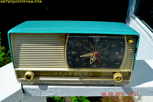 SOLD! - Oct 22, 2016 - BEAUTIFUL Turquoise And White Retro Jetsons 1958 RCA Victor 9-C-71 Tube AM Clock Radio Works Great But Has Cracks! - [product_type} - RCA Victor - Retro Radio Farm