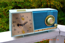 画像をギャラリービューアに読み込む, SOLD! - Nov 26, 2017 - BLUE ON BLUE BEAUTY Motorola C18B Clock Radio 1962 Tube AM Clock Radio Totally Restored! Rare! - [product_type} - Motorola - Retro Radio Farm