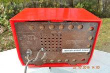 画像をギャラリービューアに読み込む, SOLD! - Dec 10, 2017 - SCARLET Red Mid Century Retro Jetsons 1959 Olympic Model 407 Tube AM Radio Works Great! - [product_type} - Olympic - Retro Radio Farm