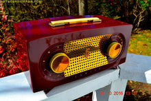 画像をギャラリービューアに読み込む, SOLD! - Nov 28, 2016 - MAROON Mid Century Retro Jetsons Vintage 1955 Zenith Model R511-R AM Tube Radio Excellent Condition! - [product_type} - Zenith - Retro Radio Farm