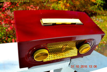 Charger l&#39;image dans la galerie, SOLD! - Nov 28, 2016 - MAROON Mid Century Retro Jetsons Vintage 1955 Zenith Model R511-R AM Tube Radio Excellent Condition! - [product_type} - Zenith - Retro Radio Farm