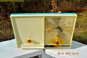 SOLD! - Apr 14, 2108 - TURQUOISE BEAUTY Mid-Century Retro Vintage 1959 Philco Model K-782-124 AM Tube Clock Radio Totally Restored! - [product_type} - Philco - Retro Radio Farm