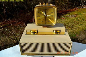 SOLD! - May 21, 2018 - PLAN 9 FROM OUTER SPACE 1960 Philco Predicta Model J775-124 Tube AM Clock Radio Works! - [product_type} - Philco - Retro Radio Farm