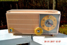 画像をギャラリービューアに読み込む, SOLD! - Dec 15, 2017 - ROSE PINK Mid Century Vintage Retro Antique 1962 RCA Victor Model RGD20R Tube AM Clock Radio Sounds Great! - [product_type} - RCA Victor - Retro Radio Farm
