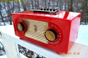 SOLD! - Dec 6, 2017 - CANDY APPLE RED Mid Century Retro Jetsons Vintage 1955 Zenith Model R511-F AM Tube Radio Excellent Condition!
