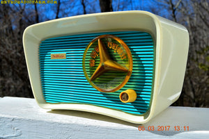 SOLD! - June 5, 2017 - SO JETSONS LOOKING Retro Vintage Turquoise and White 1959 Travler Model T-204 AM Tube Radio Near Mint! - [product_type} - Travler - Retro Radio Farm