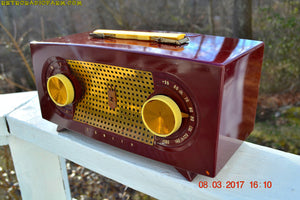 SOLD! - Mar 16, 2017 - MAROON Mid Century Retro Jetsons Vintage 1955 Zenith Model R511-R AM Tube Radio Excellent Condition!