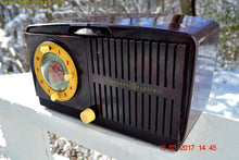Charger l&#39;image dans la galerie, SOLD! - Mar 14, 2017 - BLUETOOTH MP3 READY - Golden Age Art Deco 1953 General Electric Model 515F AM Brown Bakelite Tube Clock Radio Totally Restored! - [product_type} - General Electric - Retro Radio Farm