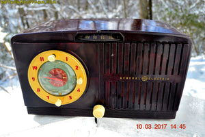 SOLD! - Mar 14, 2017 - BLUETOOTH MP3 READY - Golden Age Art Deco 1953 General Electric Model 515F AM Brown Bakelite Tube Clock Radio Totally Restored! - [product_type} - General Electric - Retro Radio Farm
