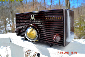 SOLD! - Nov 29, 2017 - ESPRESSO Mid Century Retro Jetsons 1957 Motorola 56H Turbine Tube AM Radio Marbled! - [product_type} - Motorola - Retro Radio Farm