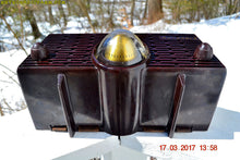 Load image into Gallery viewer, SOLD! - Nov 29, 2017 - ESPRESSO Mid Century Retro Jetsons 1957 Motorola 56H Turbine Tube AM Radio Marbled! - [product_type} - Motorola - Retro Radio Farm