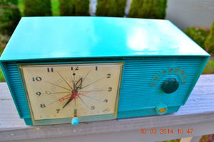 SOLD! - April 8, 2014 - TURQUOISE Atomic Retro Vintage 1956 RCA Victor 6-C-5 Tube AM Clock Radio WORKS! - [product_type} - RCA Victor - Retro Radio Farm