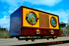 画像をギャラリービューアに読み込む, SOLD! - April 7, 2014 - RARE WOOD Retro Vintage Deco 1952 Philco 52-550 Tube AM Clock Radio WORKS! - [product_type} - Philco - Retro Radio Farm