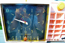 Charger l&#39;image dans la galerie, SOLD! - Mar 11, 2017 - POWDER Pink Mid Century Retro Jetsons 1957 Arvin 5561 Tube AM Clock Radio Works Great! - [product_type} - Arvin - Retro Radio Farm