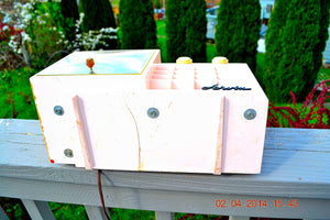 SOLD! - Mar 11, 2017 - POWDER Pink Mid Century Retro Jetsons 1957 Arvin 5561 Tube AM Clock Radio Works Great! - [product_type} - Arvin - Retro Radio Farm