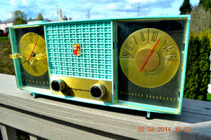 SOLD! - June 28, 2014 - STUNNING AQUA BLUE Retro Jetsons 1957 Magnavox C5 Tube AM Clock Radio WORKS! - [product_type} - Magnavox - Retro Radio Farm