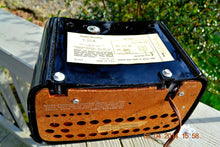 画像をギャラリービューアに読み込む, SOLD ! - Oct. 23, 2014 - Retro Vintage PINK and BLACK Travler T-204 AM Tube Radio WORKS! - [product_type} - Travler - Retro Radio Farm