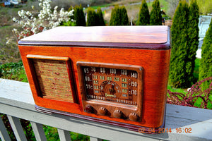 SOLD! - June 10, 2014 - BEAUTIFUL Wood Art Deco Retro 1947 Sonora Ret-210 AM Tube Radio Works! - [product_type} - Sonora - Retro Radio Farm