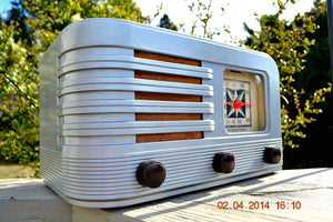 SOLD! - June 10, 2014 - BEAUTIFUL Rare Art Deco Retro 1941 Stromberg Carlson 500H AM Tube Radio Works! Wow!
