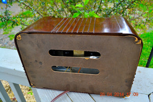 SOLD! - May 25 2014 - BEAUTIFUL PRISTINE Rare Art Deco Retro 1940 RCA Victor 15X AM Tube Radio Works! Wow! - [product_type} - RCA Victor - Retro Radio Farm