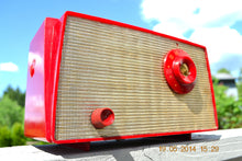 画像をギャラリービューアに読み込む, SOLD! - August 22, 2014 - CANDY APPLE RED Retro Vintage 1956 Westinghouse H-500T5A Tube AM Radio WORKS! - [product_type} - Westinghouse - Retro Radio Farm