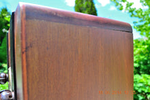 画像をギャラリービューアに読み込む, SOLD! - Sept 2, 2015 -BEAUTIFUL Wood Art Deco Retro 1935 Western Air Patrol 4G2T AM Tube Radio Totally Restored! Wow! - [product_type} - Western Air Patrol - Retro Radio Farm