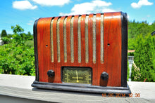 Charger l&#39;image dans la galerie, SOLD! - Sept 17, 2015 - BEAUTIFUL Wood Art Deco Retro 1930&#39;s or 40&#39;s Kadette Model 76 AM Tube Radio Totally Restored! Wow! - [product_type} - Admiral - Retro Radio Farm