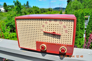 SOLD! - Oct 2, 2014 - BEAUTIFUL Retro Vintage Rare Mauve Pink 1950's Stewart Warner 9165-B AM Tube Radio WORKS!